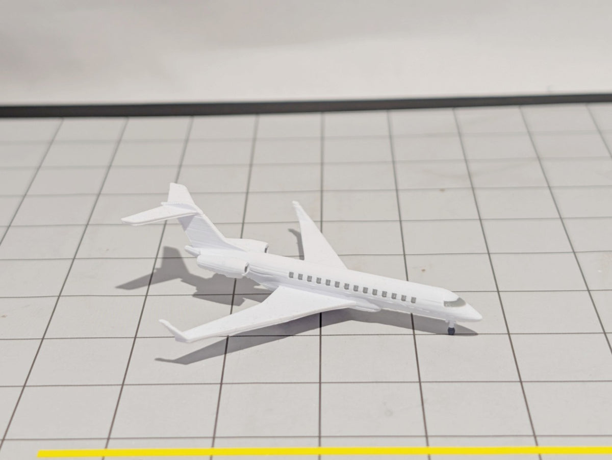 2x Bombardier Global 7500 Business Private Jet Models 1:500 Scale Diorama