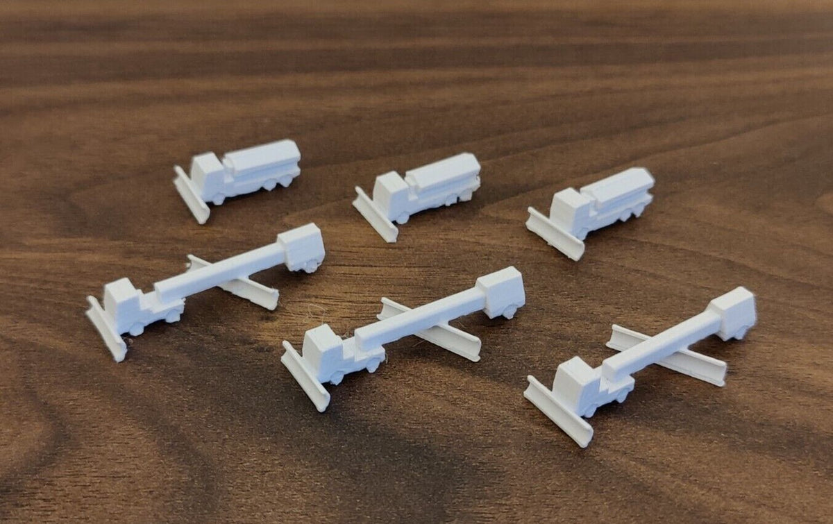 6x Aircraft Snow Plough/Gritter Trucks GSE Vehicles Models 1:400 Scale Diorama (Blank)