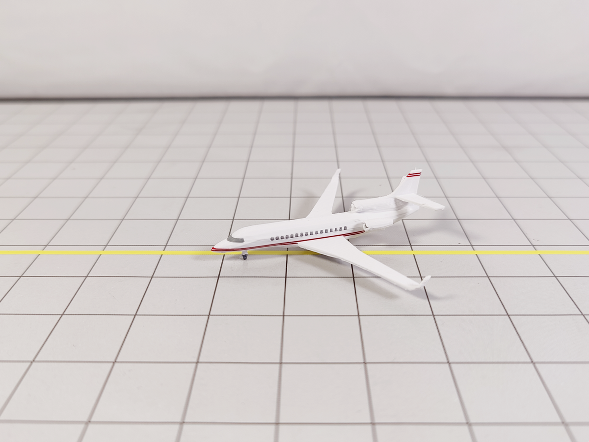 2x Dassault Falcon 8X Business Private Jet Models Painted Liveries 1:400 Scale
