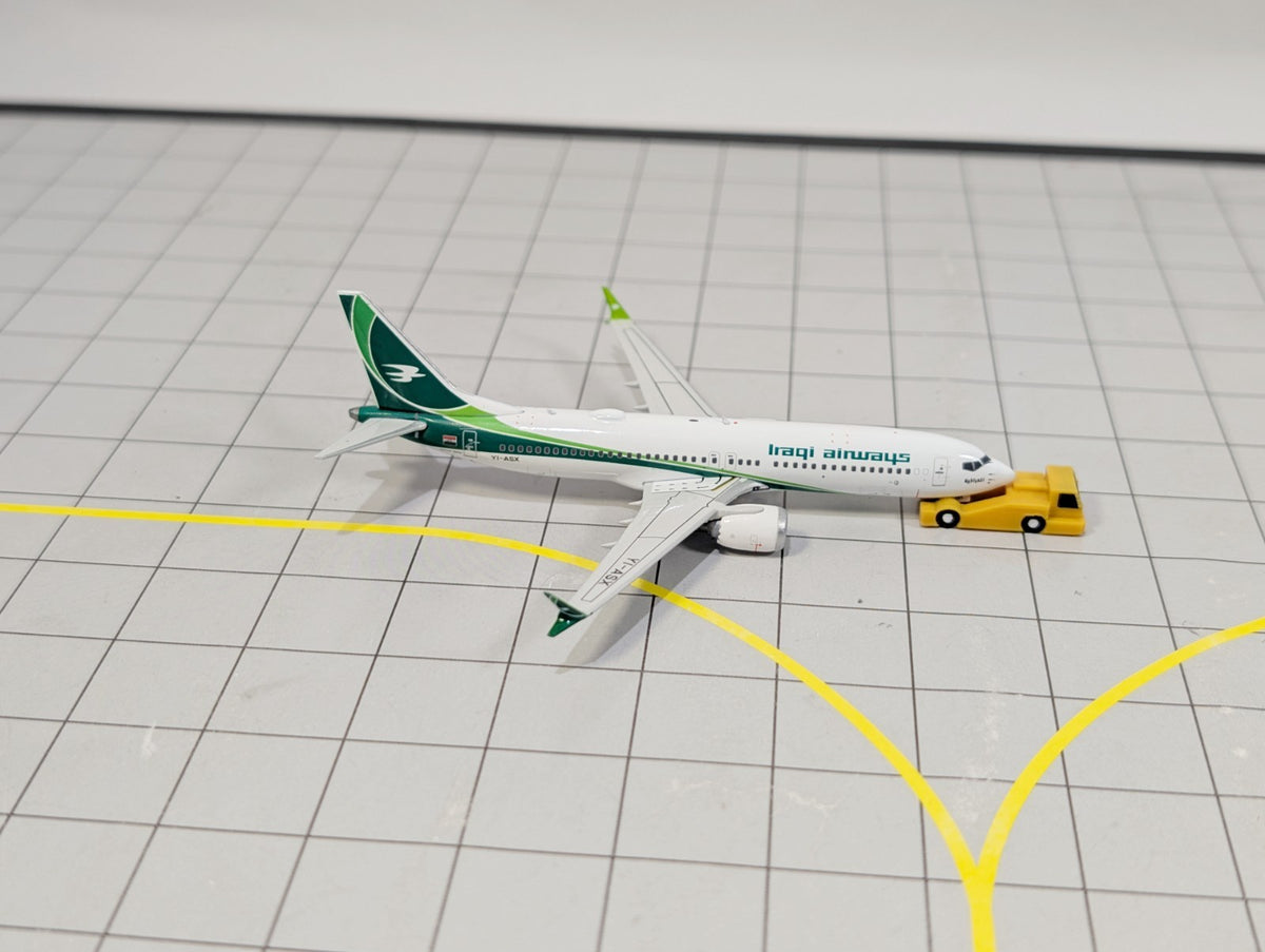 Aircraft Pushback Tugs (10x Yellow) Airport GSE White Vehicle Model 1:400 Scale