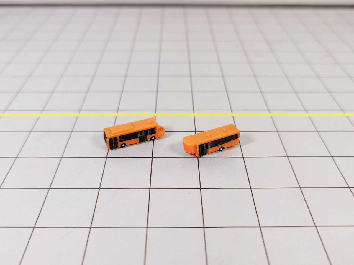 5x Airport Car Park Articulated Bendy Buses GSE 1:400 Scale Vehicle Models