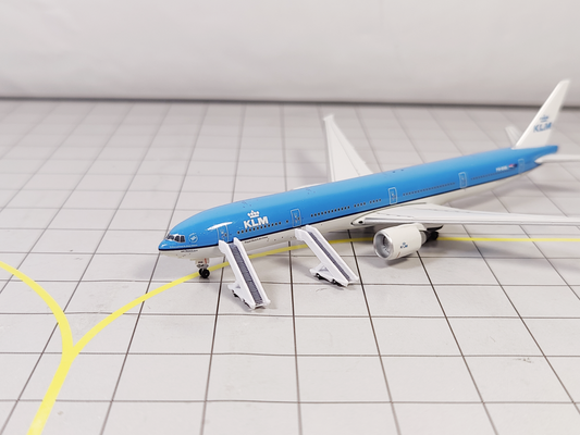 10x White Widebody Aircraft Stairs Airport GSE Vehicle Set 1:500 Scale Diorama