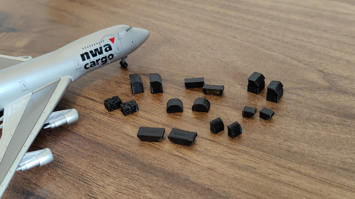 16x Set of ULD Aircraft Containers Grey/Black/White 1:400 Scale Airport Diorama