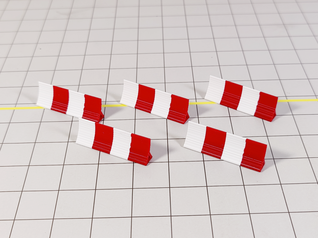 20x Red & White AIRCRAFT JET BLAST FENCES Airport Taxiway Models 1:400 Scale