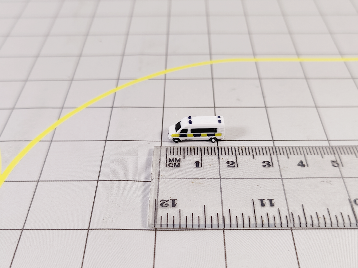 10x POLICE VANS/MINIBUS Emergency Airport GSE 1:400 Scale Diorama Vehicles
