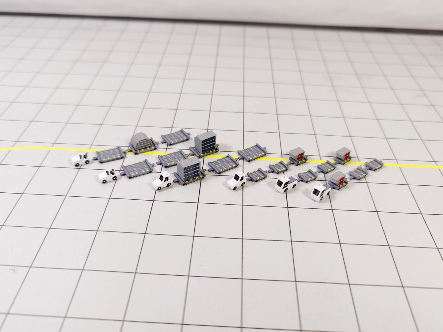 6x White TUG & DOLLY ULD CARGO TRAILERS Airport GSE Vehicle Models 1:400 Scale
