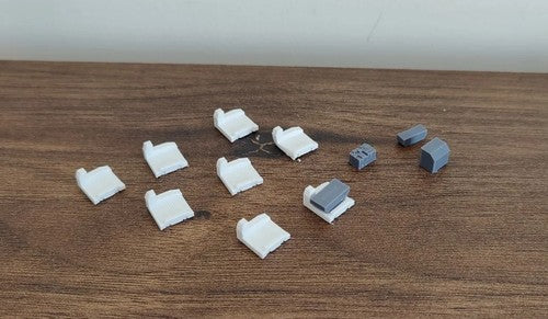 8x Cargo ULD Transporter Movers Airport Aircraft Service GSE 1:400 Scale Diorama