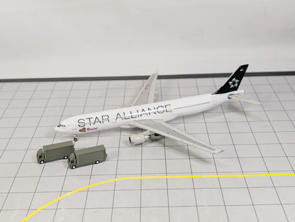 Military Rigid Trucks (x8) Airport Cargo Lorry GSE Vehicles 1:400 Scale Diorama