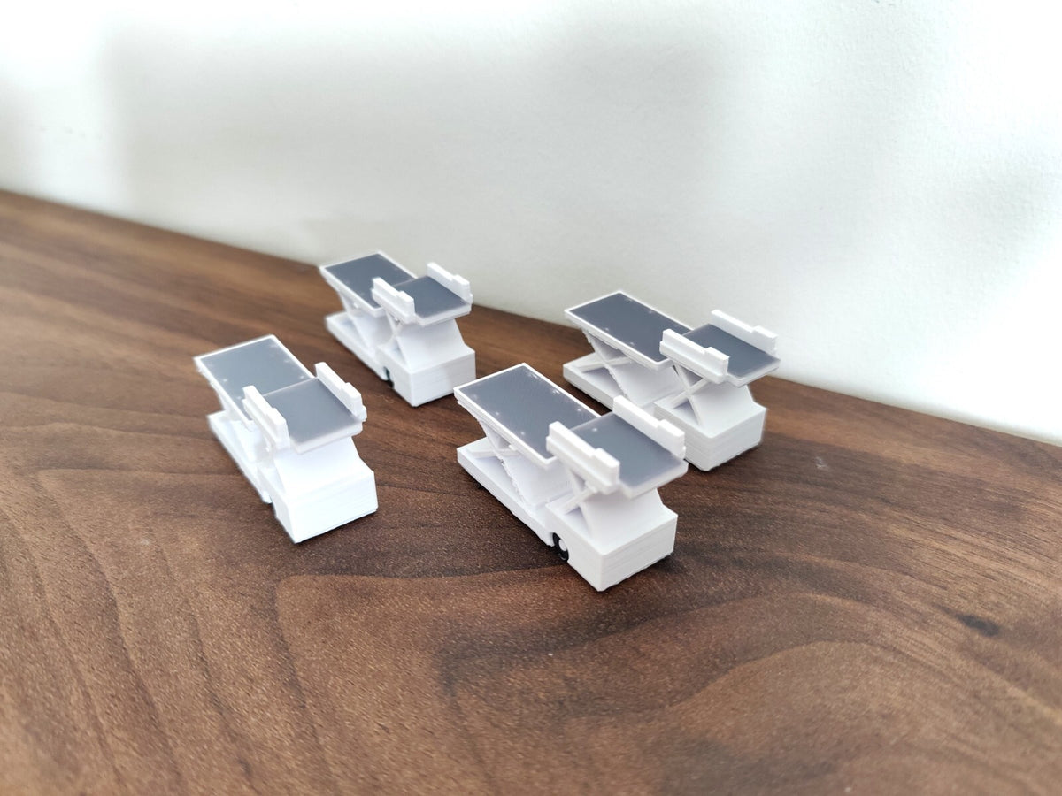 4x White Cargo ULD Container High Loader Lift GSE Airport Vehicles 1:200 Scale