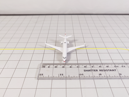 2x Dassault Falcon 8X Business Private Jet Models Painted Liveries 1:400 Scale