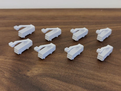 8x Aircraft De-icing Trucks GSE Ground Vehicles Models 1:400 Scale Diorama (Blank)