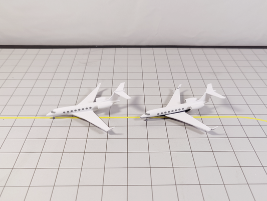2x Gulfstream G650 Business Private Jet Models Painted Liveries 1:400 Scale