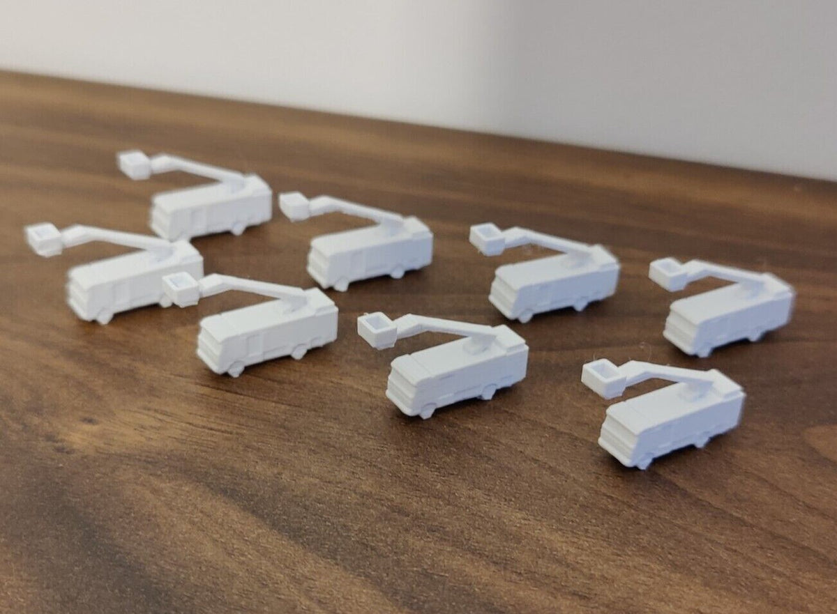 8x Aircraft De-icing Trucks GSE Ground Vehicles Models 1:400 Scale Diorama (Blank)