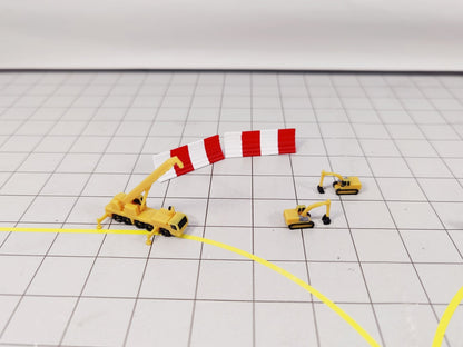8x Excavator Diggers Airport Construction Site GSE Vehicle Models 1:500 Scale