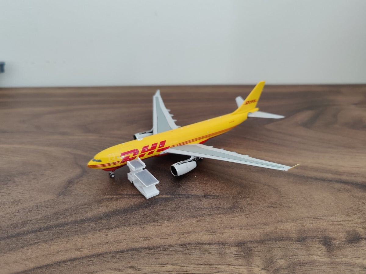 6x Cargo ULD Container High Loader Lift GSE Airport Vehicles 1:400 Scale