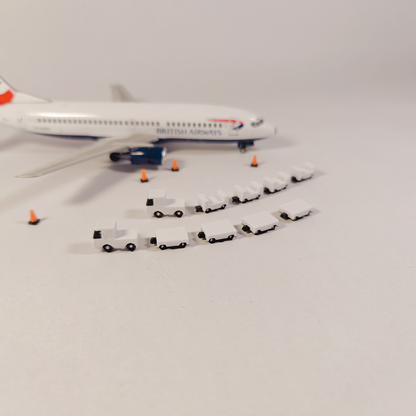 4x White Dolly Tug & ULD/Baggage Trailers Airport GSE Vehicle Models 1:200 Scale (Blank)