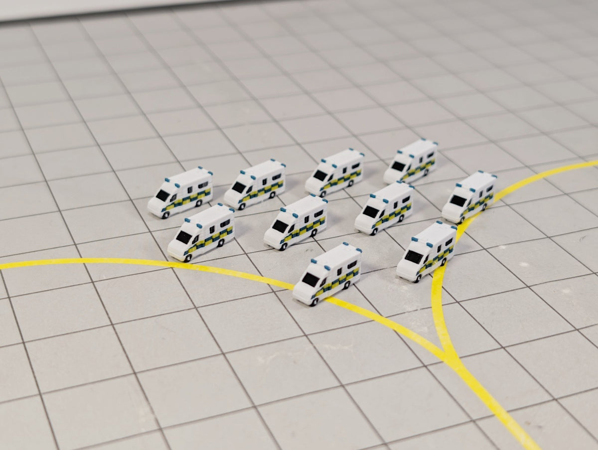 Ambulances (10x White) GSE Airport Emergency Vehicles Scenery Models 1:400 Scale