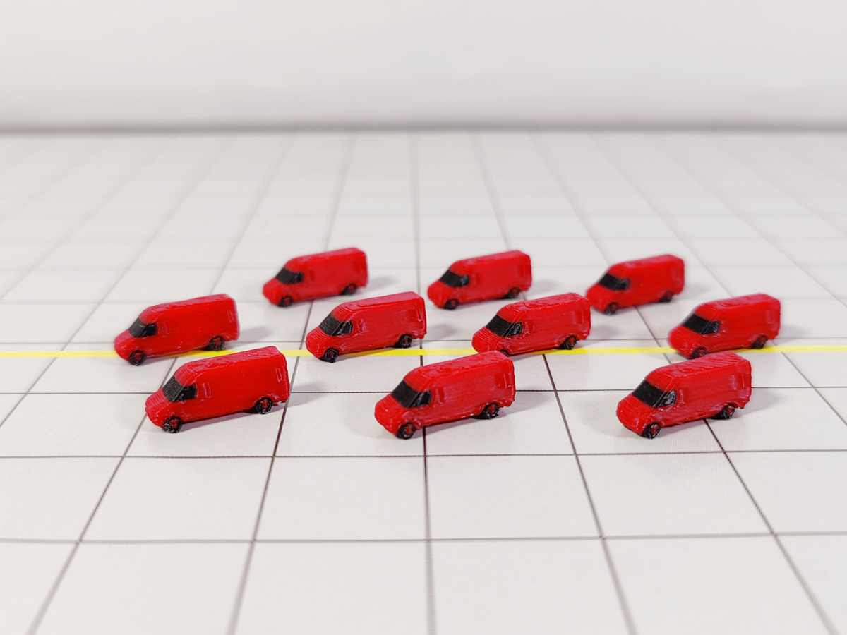 10x Courier Sprinter Vans Cargo Airport Aircraft Vehicles 1:400 Scale