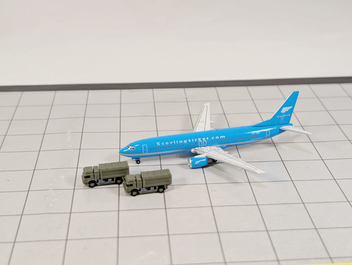 Military Transport Trucks (x8) Airport GSE Army Vehicles 1:500 Scale Diorama