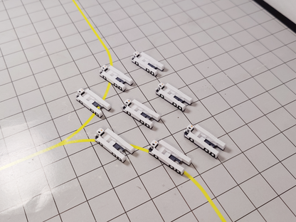 Aircraft Pushback Tugs (8x Twin Axle) Airport GSE White Models 1:400 Diorama