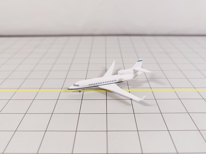2x Dassault Falcon 8X Business Private Jet Models Painted Liveries 1:400 Scale