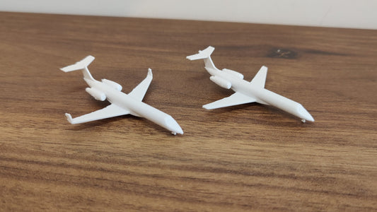 2x Embraer ERJ-135 Legacy 600 Business Jet Models Scenery Diorama 1:400 Scale (Blank)
