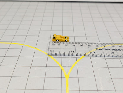Aircraft Pushback Tugs (10x Yellow) Airport GSE White Vehicle Model 1:400 Scale