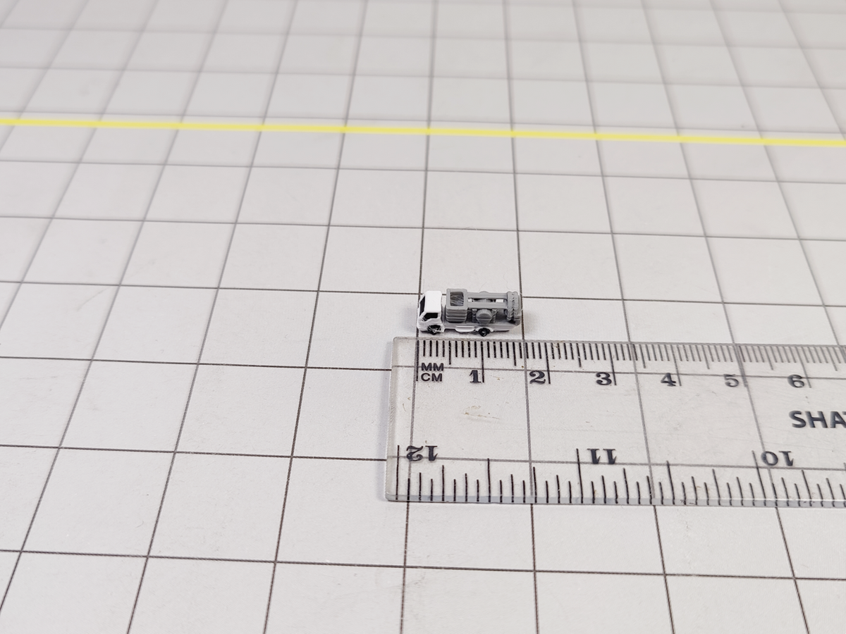 8x Refuelling Fuel Hose Trucks Airport GSE Service Vehicles 1:500 Scale Diorama