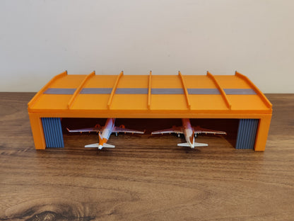 Easyjet Luton Hangar HQ Aircraft Airport Building Model 1:400 Scale Custom