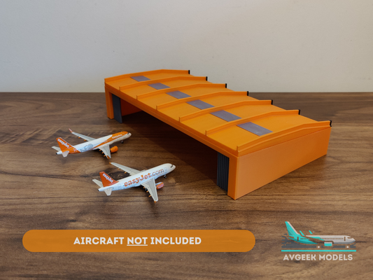 Easyjet Luton Hangar HQ Aircraft Airport Building Model 1:400 Scale Custom