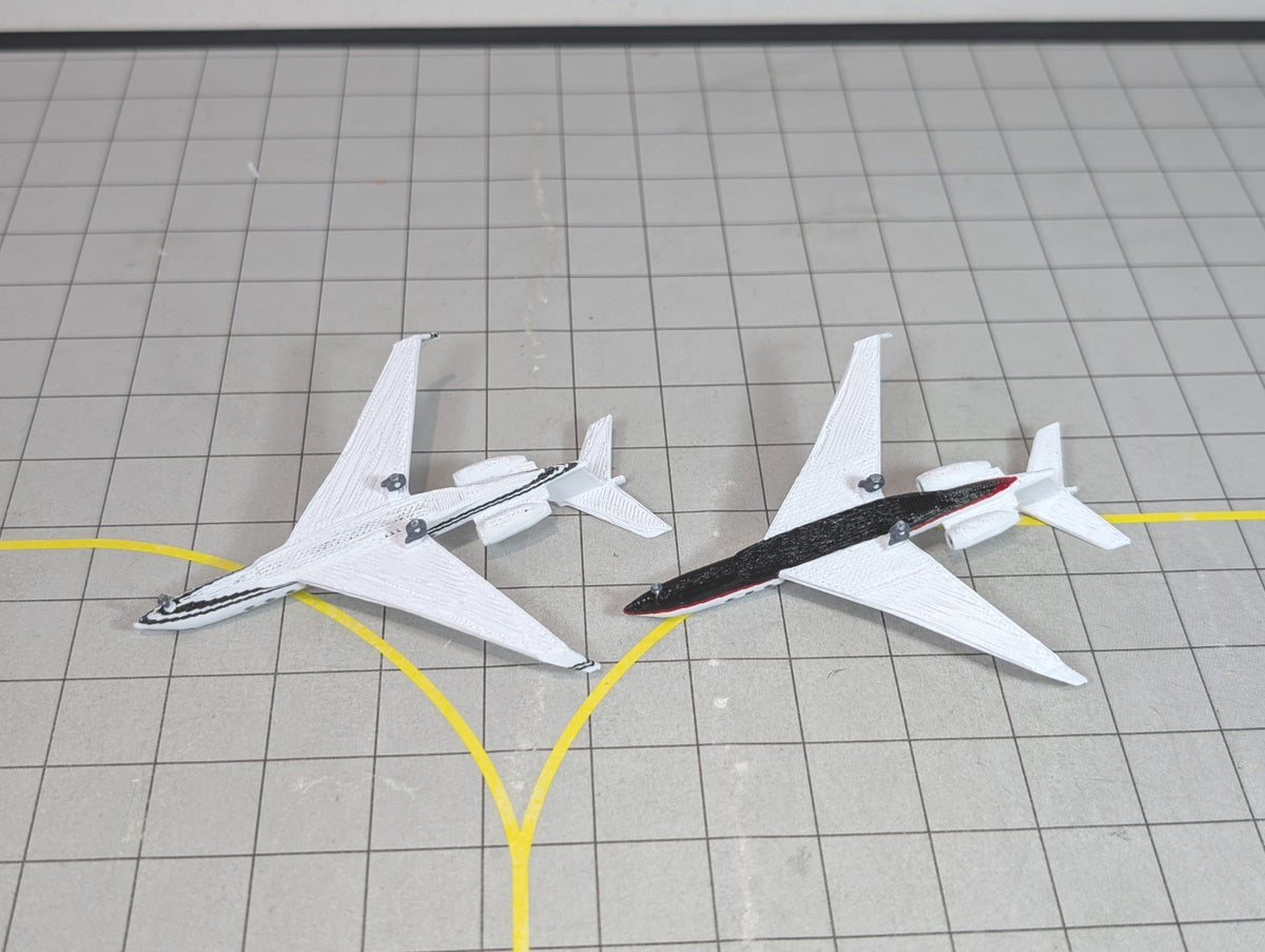 2x Gulfstream G700 Business Private Jet 1:400 Scale Models Airport Diorama