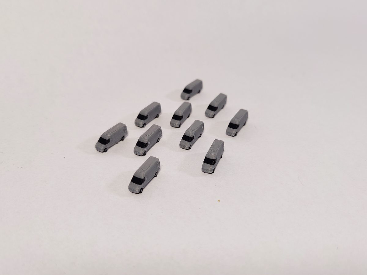 10x Courier Sprinter Vans Cargo Airport Aircraft Vehicles 1:400 Scale