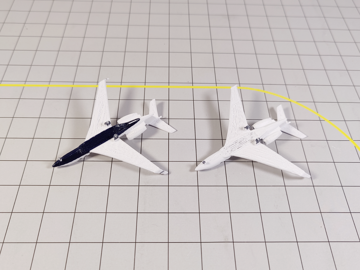2x Gulfstream G650 Business Private Jet Models Painted Liveries 1:400 Scale