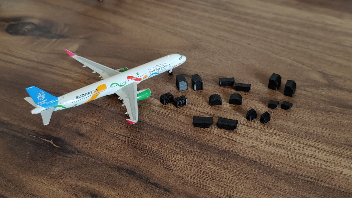 16x Set of ULD Aircraft Containers Grey/Black/White 1:400 Scale Airport Diorama