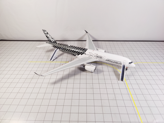 4x Widebody Aircraft Stairs Airport GSE Vehicles 1:200 Scale Diorama