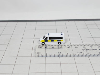 5x Police Vans/Minibus Emergency Airport GSE 1:200 Scale Diorama Vehicles