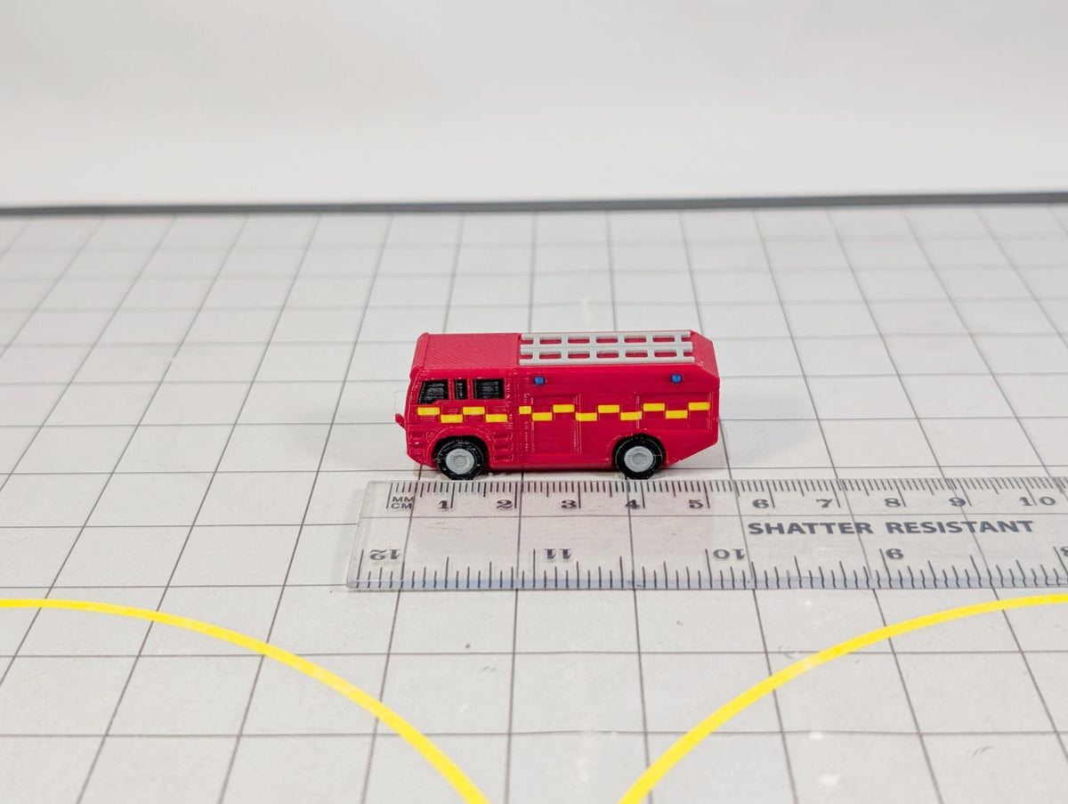 Fire Trucks (x4) Airport GSE Emergency Rescue MPRV Vehicles 1:200 Scale Scenery
