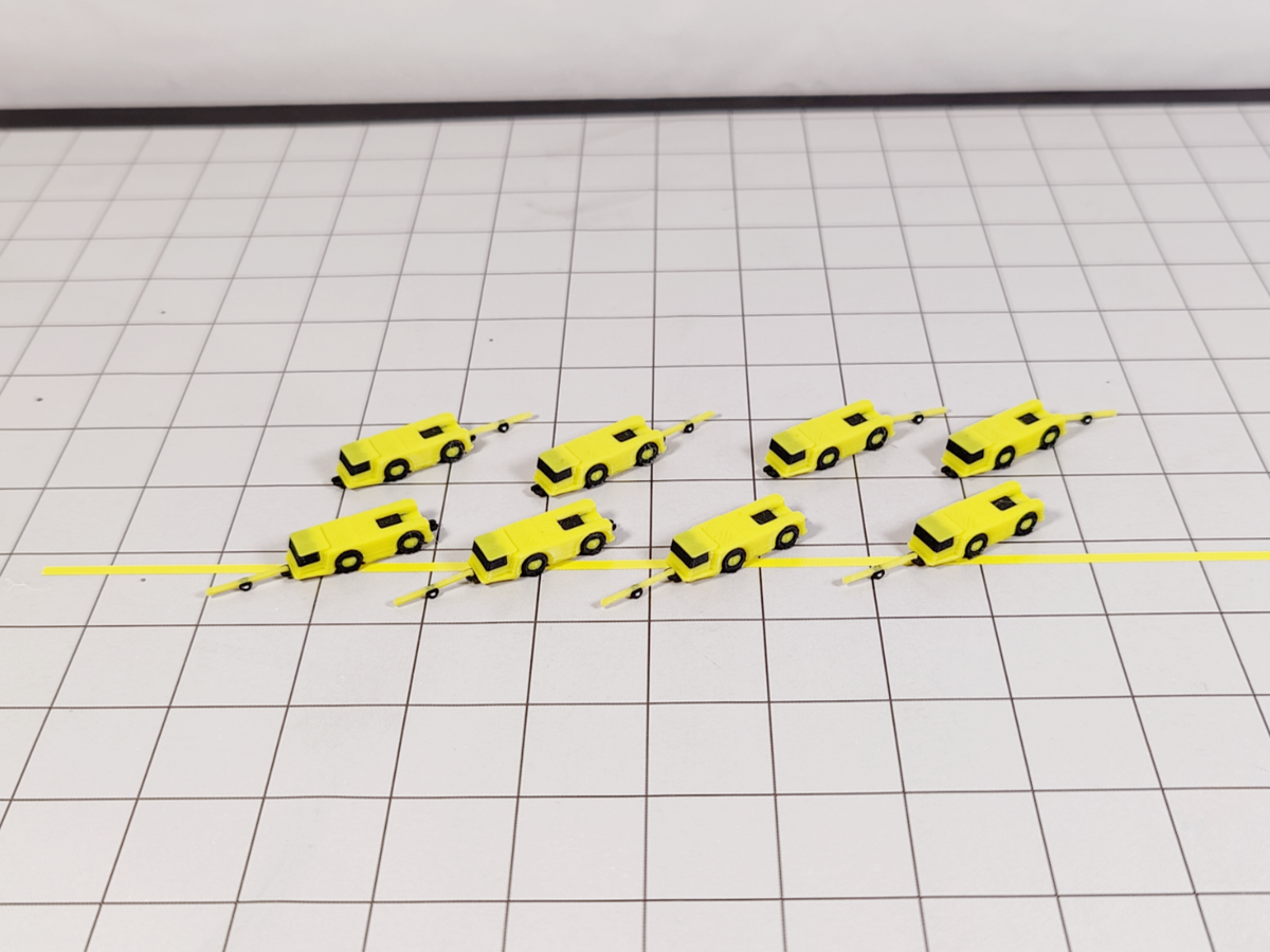 8x Aircraft Tugs/Tractors with Tow Bars Airport GSE Models 1:400 Diorama - Yellow