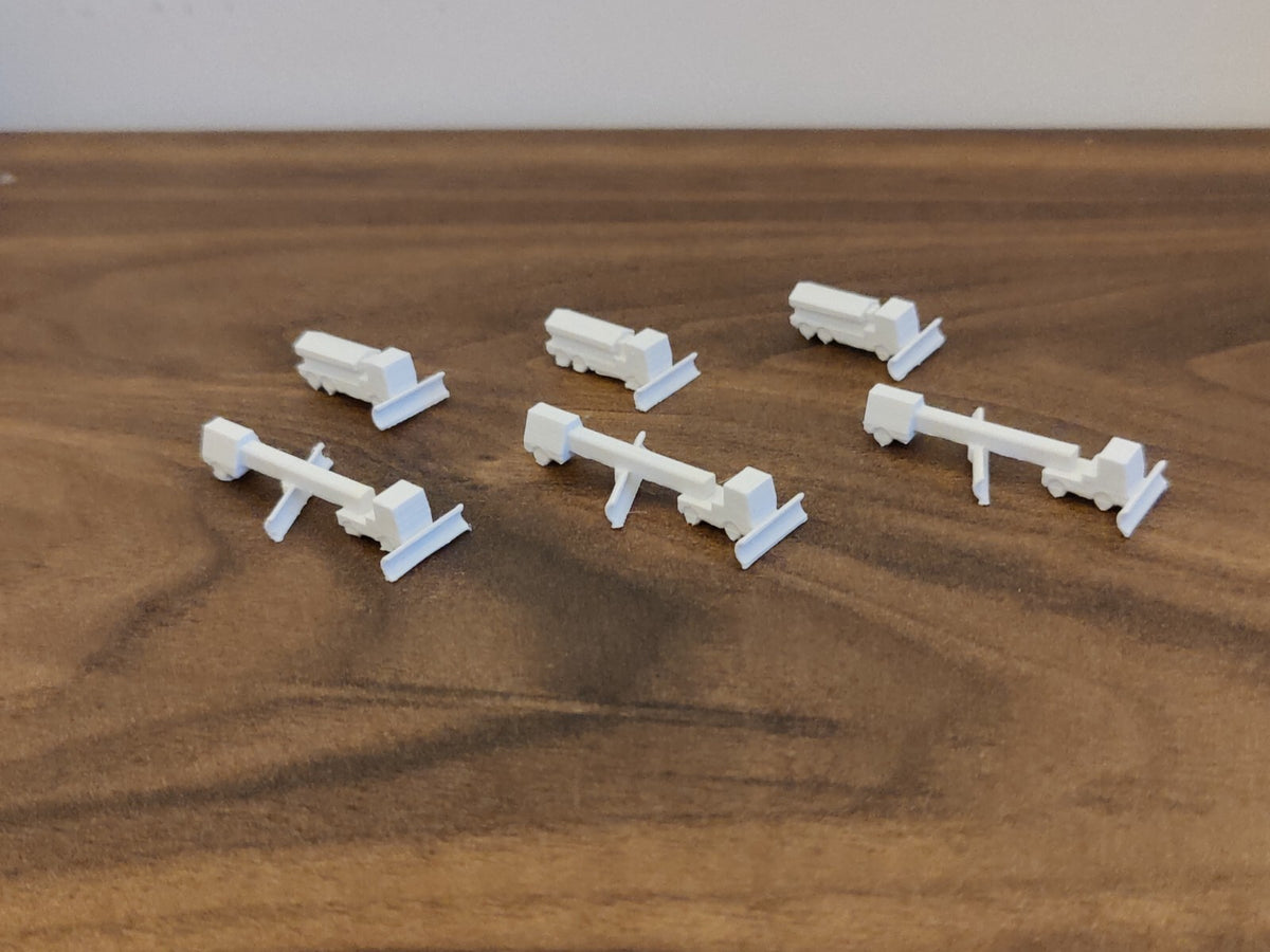 6x Aircraft Snow Plough/Gritter Trucks GSE Vehicles Models 1:400 Scale Diorama (Blank)