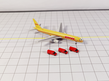 10x Courier Sprinter Vans Cargo Airport Aircraft Vehicles 1:400 Scale