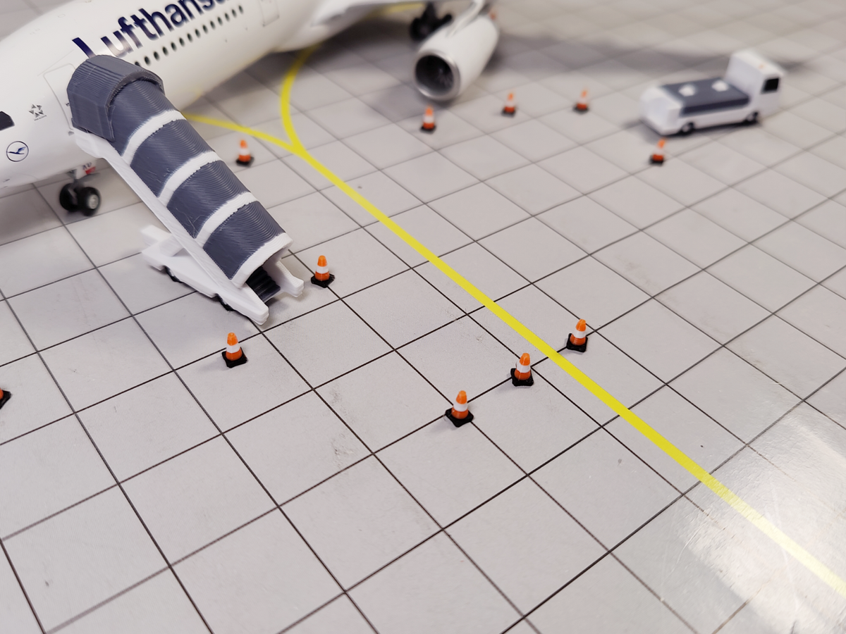 100x Orange/White Traffic Cones Airport Stand GSE Models 1:144 Scale Diorama