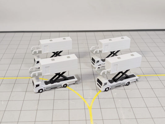 Airport Catering Trucks (x4) Aircraft GSE Vehicles 1:200 Scale - Choose Height