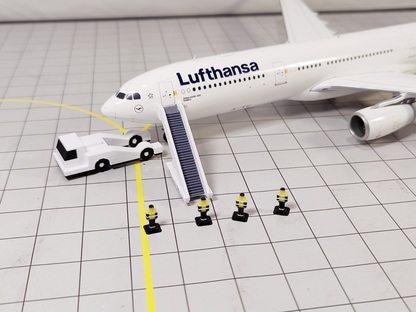 20x Airport Ground Crew/Staff People 1:200 Scale Diorama Aircraft GSE Models