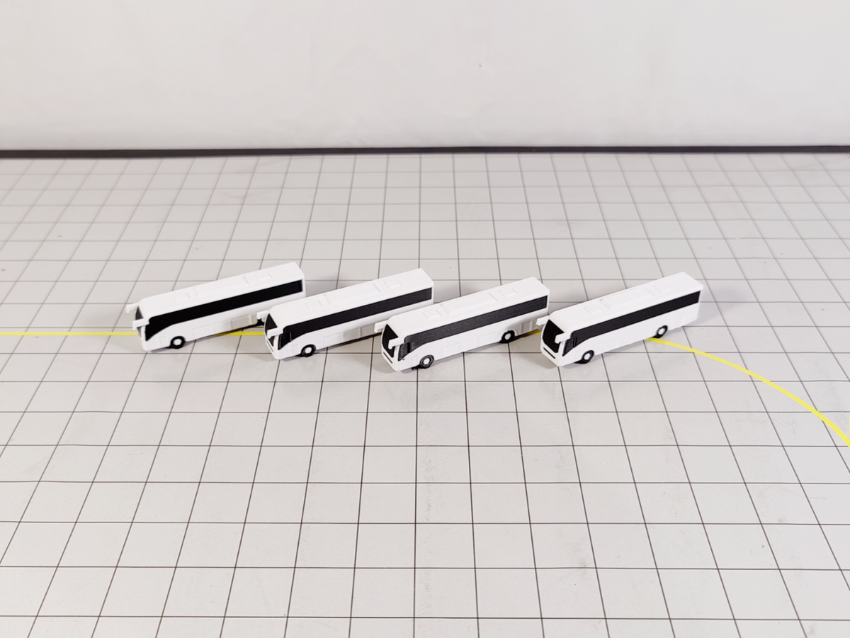 4x White Passenger Coach/Bus Aircraft Airport GSE Set Models 1:200 Scale Diorama