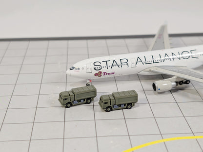 Military Transport Trucks (x8) Airport GSE Army Vehicles 1:400 Scale Diorama