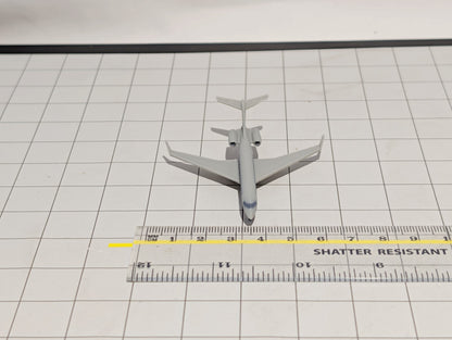 2x Bombardier Global 7500 Business Private Jet Models 1:500 Scale Diorama