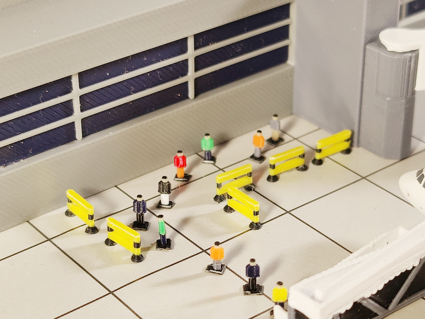 30x Yellow Airport Stand Barrier Fences/Barriers Taxiway/Apron GSE Models 1:400 Diorama