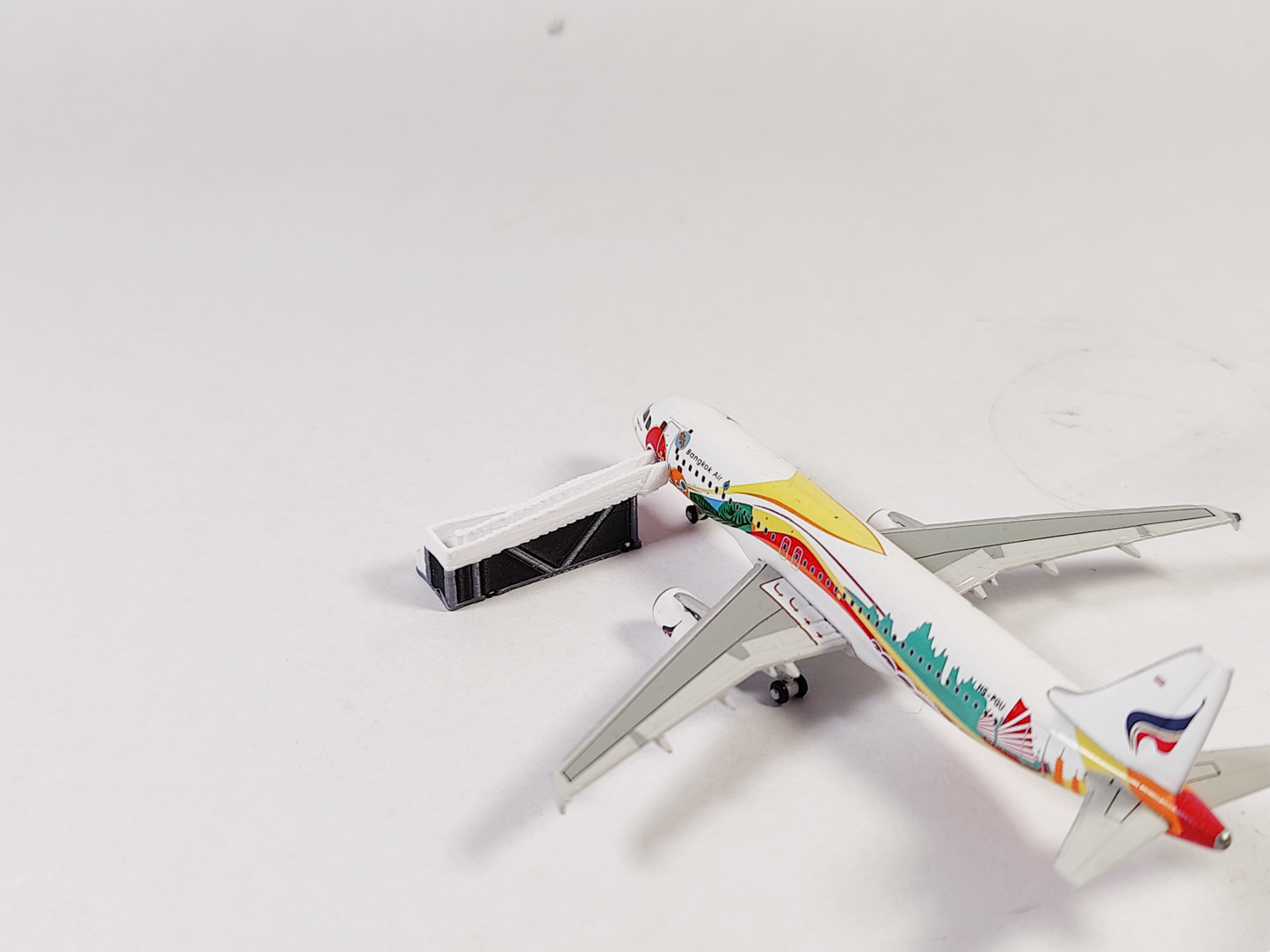 6x Passenger Boarding Ramps Narrowbody Aircraft Airport GSE Models 1:400 Diorama