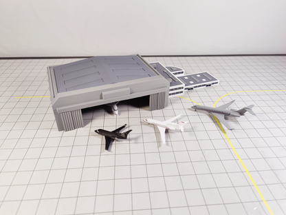 AIRPORT FBO Business Jet Terminal + Hangar Aircraft Building Diorama 1:400 Scale