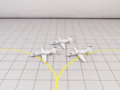 3x Cessna Citation 550 Business Private Jet Models 1:400 Scale Airport Diorama